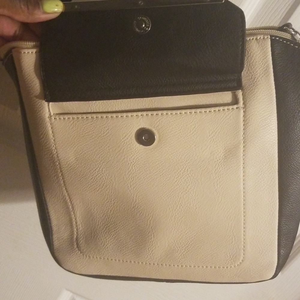 CrossBody Purse - Picture 6 of 6